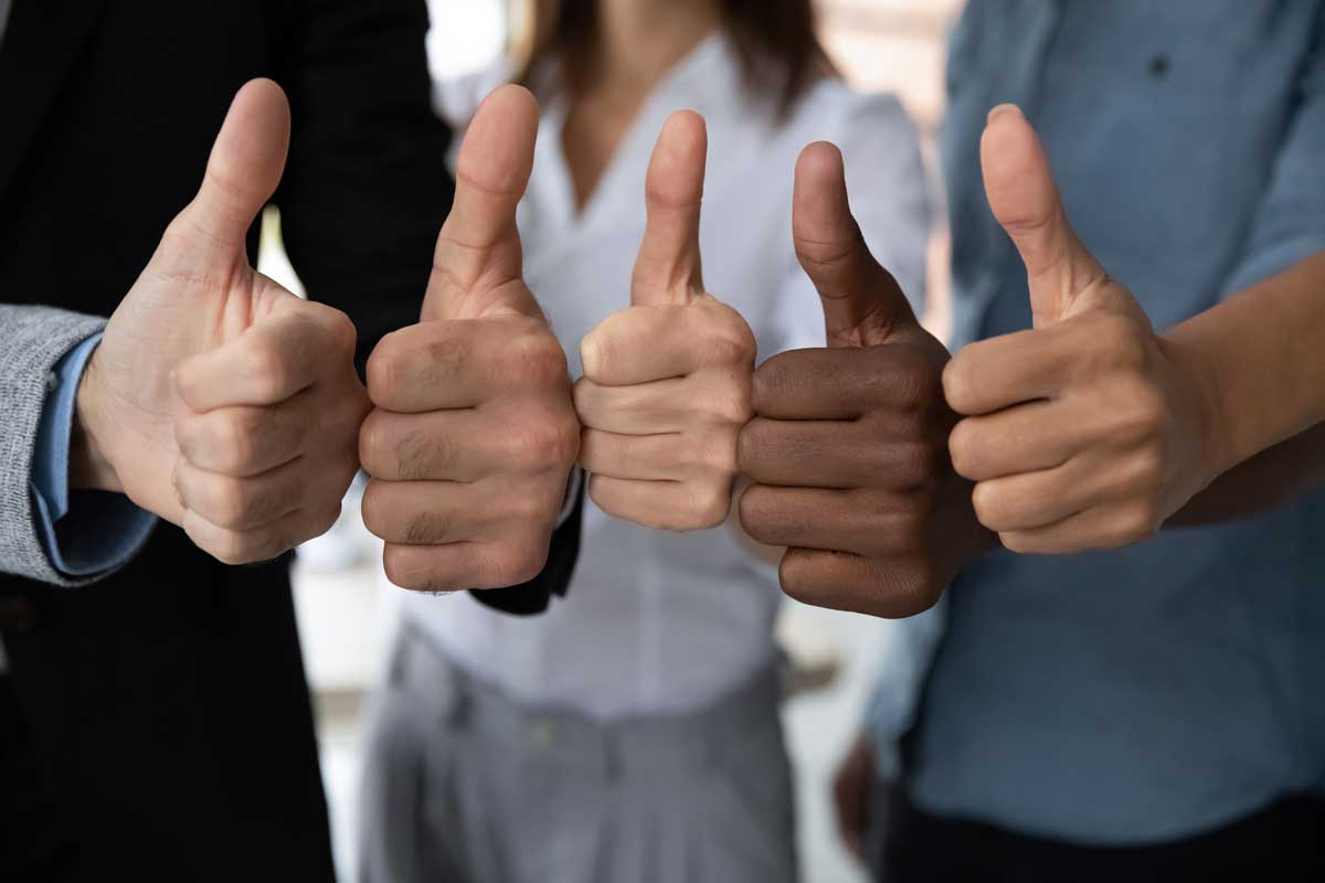 Warum arbeiten Unternehmen mit Novatec Recruitment zusammenarbeiten?